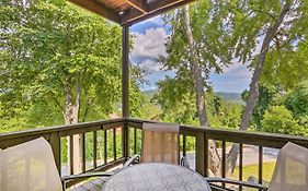 Sun-Lit Vernon Condo Less Than 2 Mi To Ski Resort!